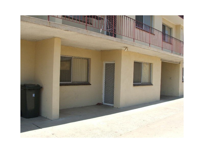 2/111-115 Lambert St, Bathurst NSW 2795