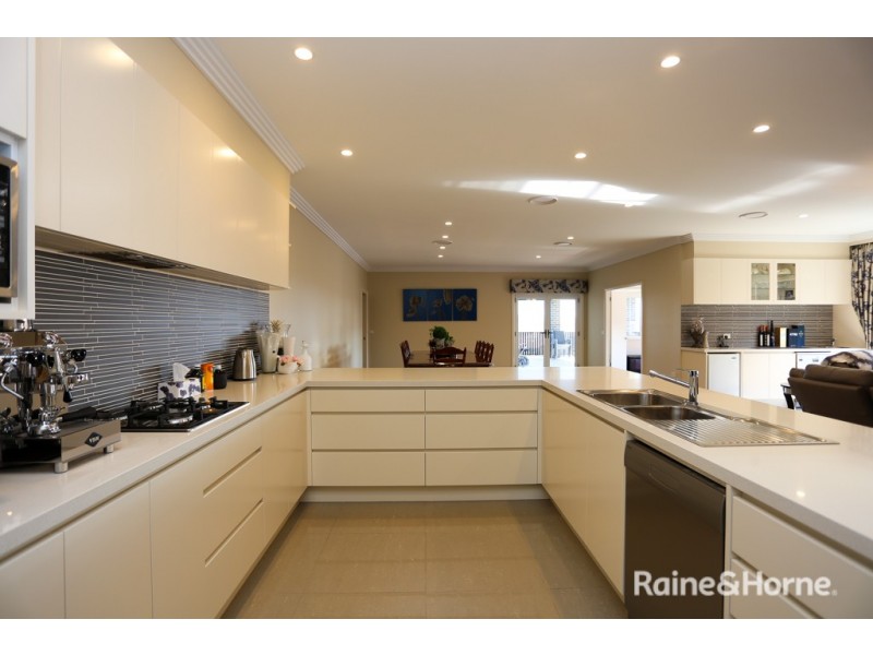 1 Miller Street, Windradyne NSW 2795