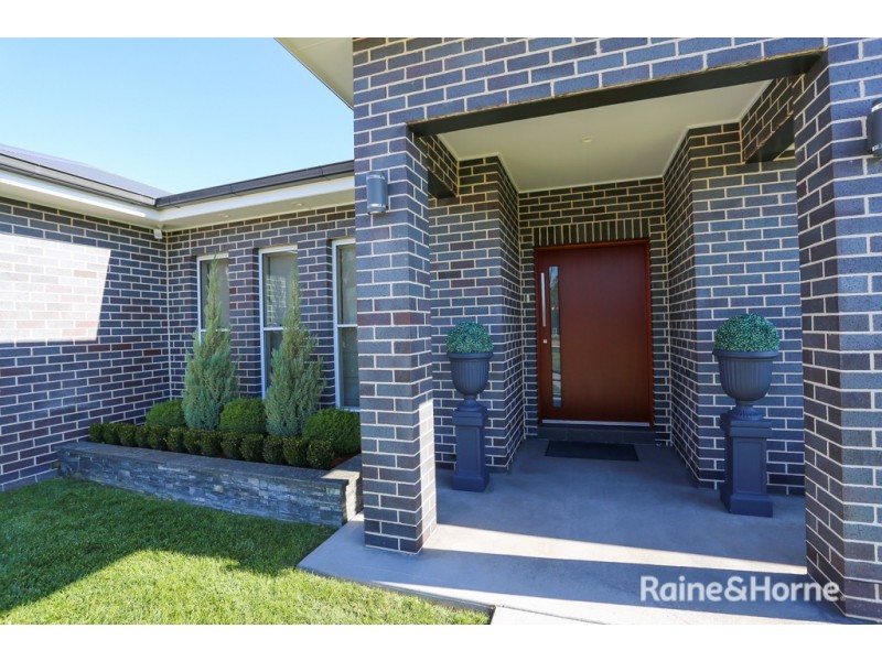 1 Miller Street, Windradyne NSW 2795