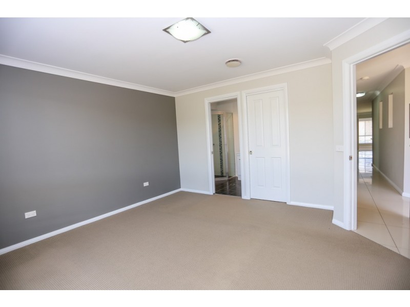 56 Emerald Drive, Kelso NSW 2795