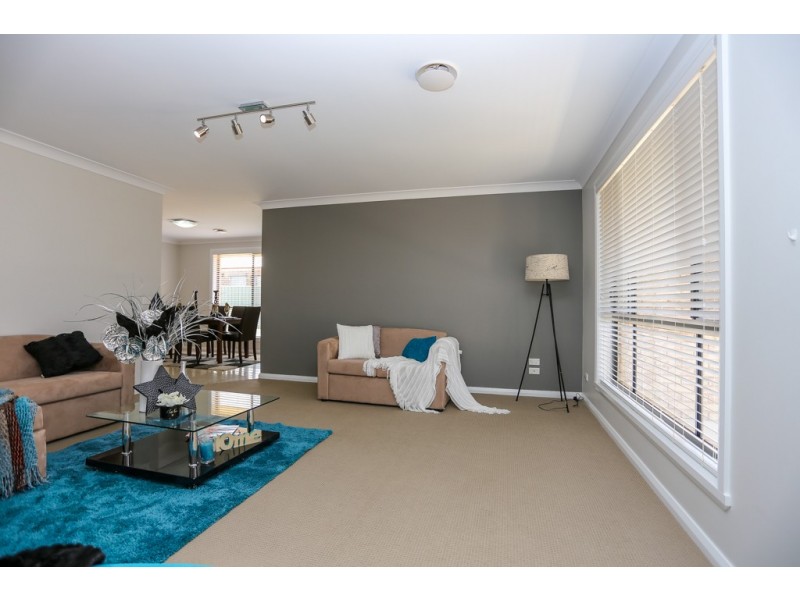 56 Emerald Drive, Kelso NSW 2795