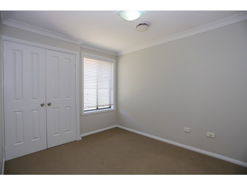 56 Emerald Drive, Kelso NSW 2795