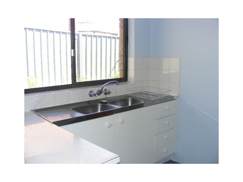 2/143 Lambert St, Bathurst NSW 2795