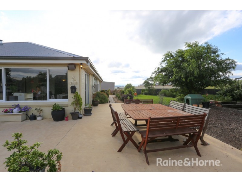 37 Cheviot Drive, Kelso NSW 2795