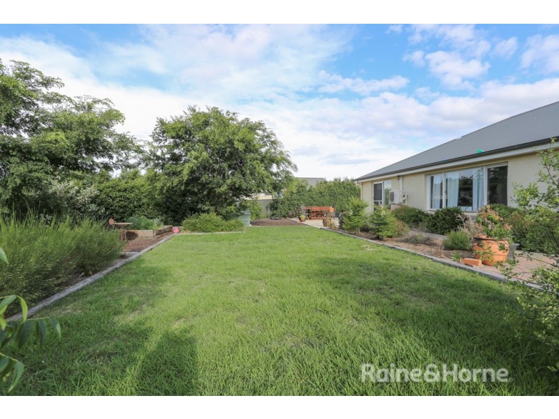 37 Cheviot Drive, Kelso NSW 2795