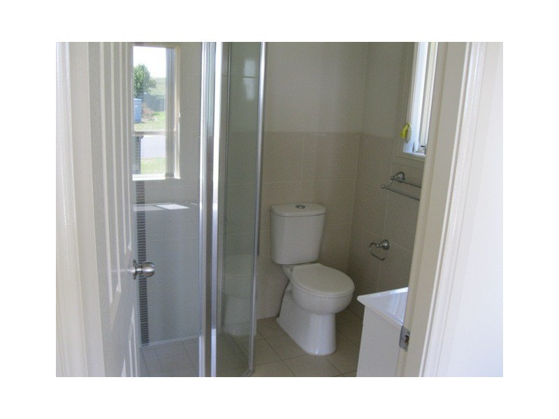 4   Freeman, Bathurst NSW 2795