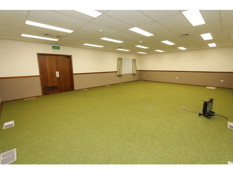 10 Esrom Street, West Bathurst NSW 2795