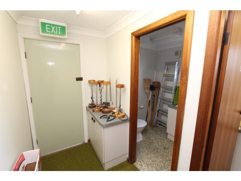 10 Esrom Street, West Bathurst NSW 2795