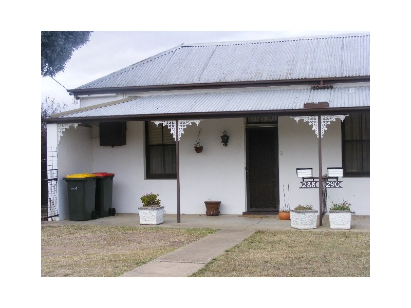 288 Peel Street, Bathurst NSW 2795