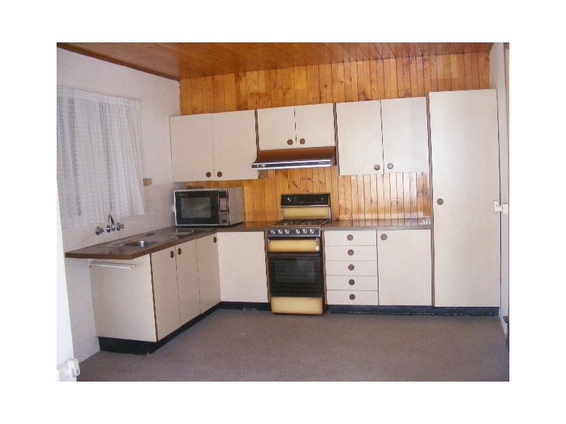 288 Peel Street, Bathurst NSW 2795