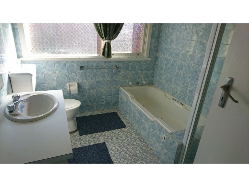 196 Brilliant St, Bathurst NSW 2795