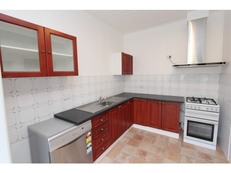 138 Lambert St, Bathurst NSW 2795