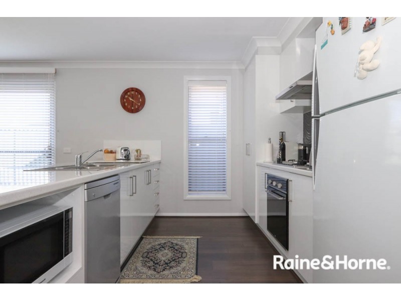 10 Grimes Street, Windradyne NSW 2795