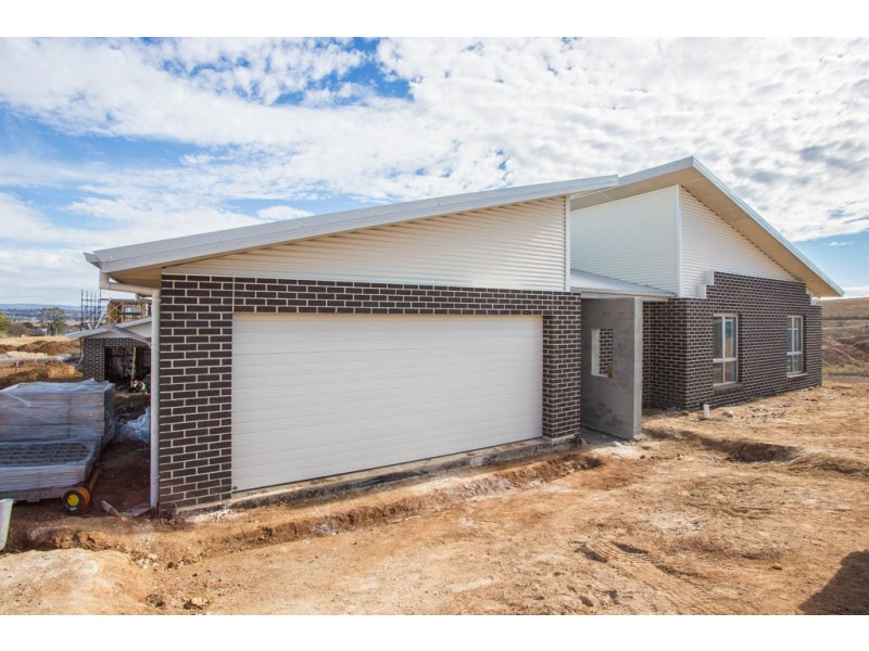 7 IGNATIUS PLACE, Kelso NSW 2795