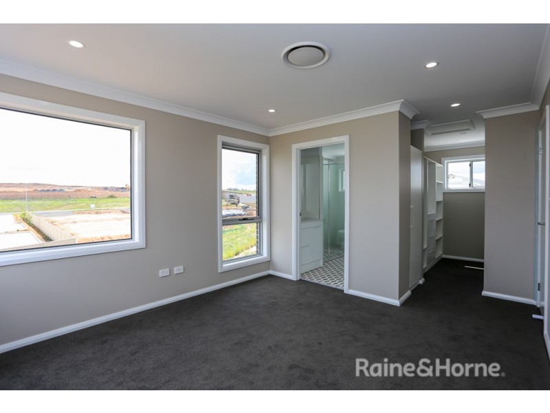 7C Ignatius Place, Kelso NSW 2795