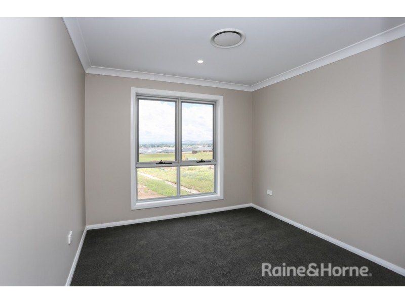 7C Ignatius Place, Kelso NSW 2795