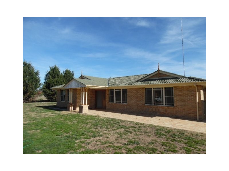 589 Vale Rd, Bathurst NSW 2795