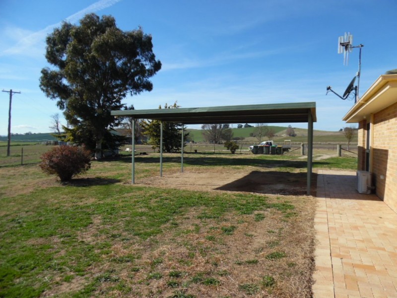 589 Vale Rd, Bathurst NSW 2795