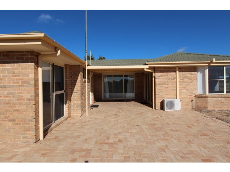 589 Vale Rd, Bathurst NSW 2795
