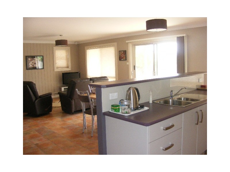 27 Stewart St  (Pin Oaks), Bathurst NSW 2795