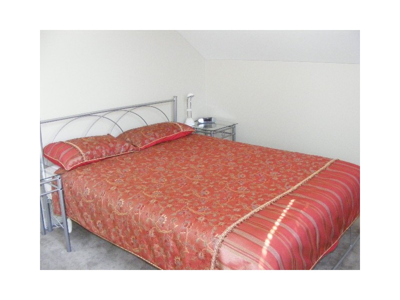 27 Stewart St  (Pin Oaks), Bathurst NSW 2795