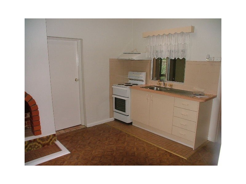36 Rankin, Bathurst NSW 2795