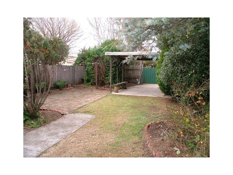 36 Rankin, Bathurst NSW 2795
