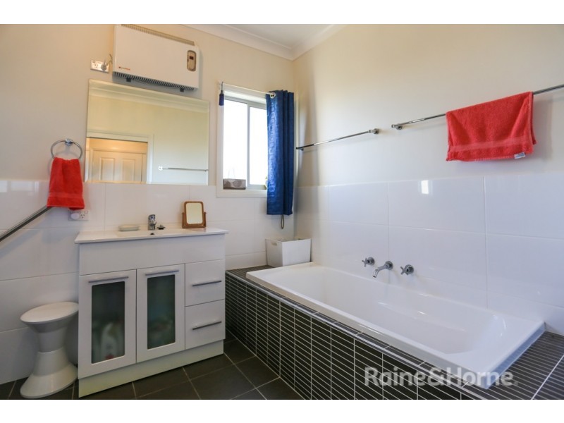 1/17 Marsden Lane, Kelso NSW 2795