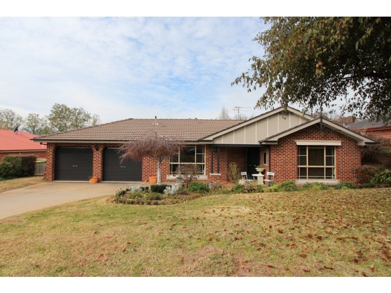 35 Green Street, Bathurst NSW 2795