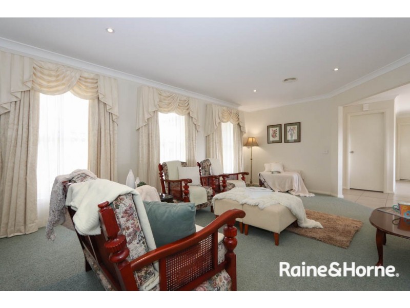 32a Marriott Avenue, Kelso NSW 2795