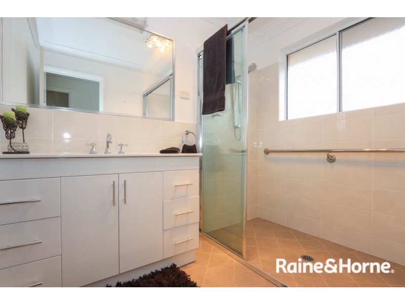 32a Marriott Avenue, Kelso NSW 2795