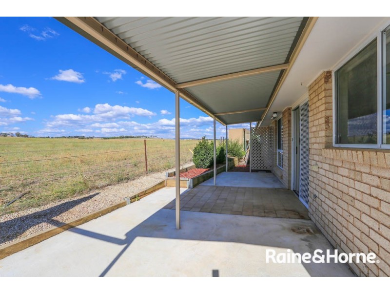 32a Marriott Avenue, Kelso NSW 2795