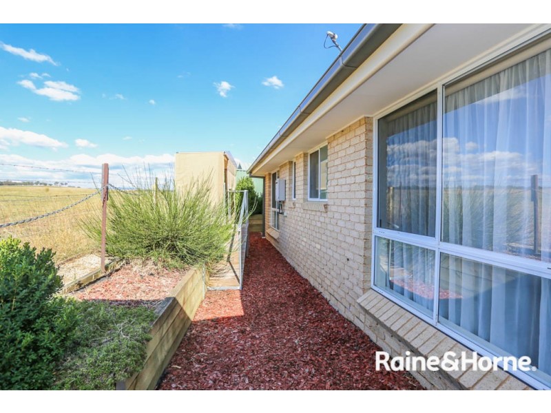 32a Marriott Avenue, Kelso NSW 2795