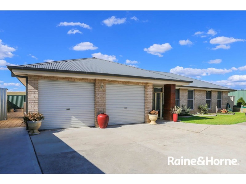 32a Marriott Avenue, Kelso NSW 2795