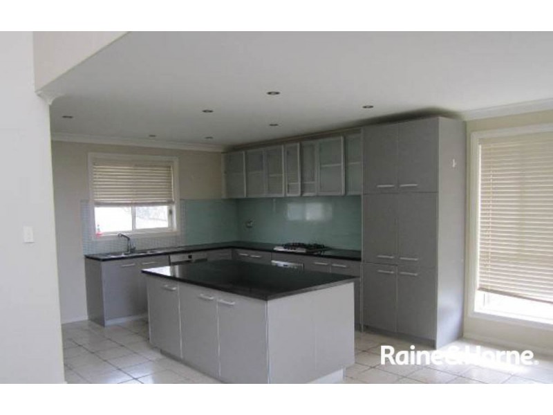 9 Napier Street, West Bathurst NSW 2795