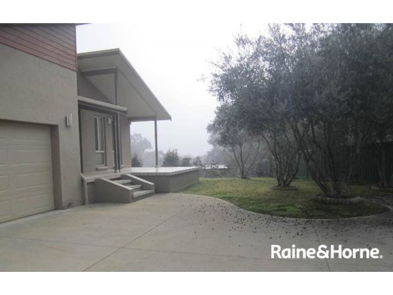 9 Napier Street, West Bathurst NSW 2795