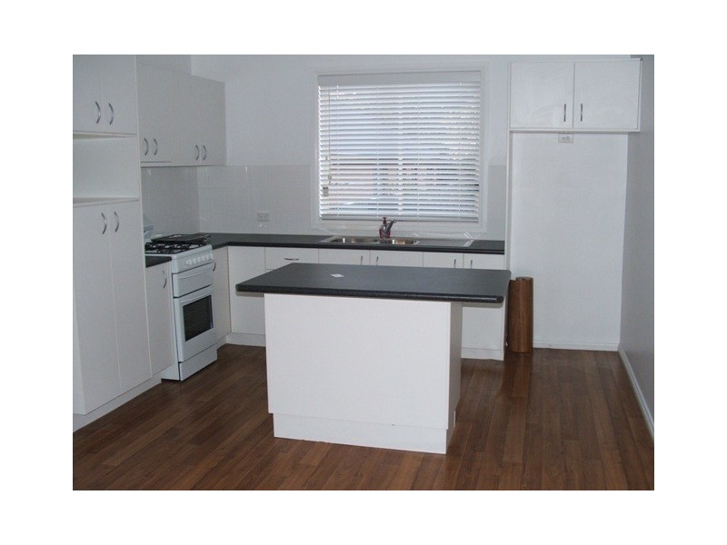 141 Keppel Street, Bathurst NSW 2795