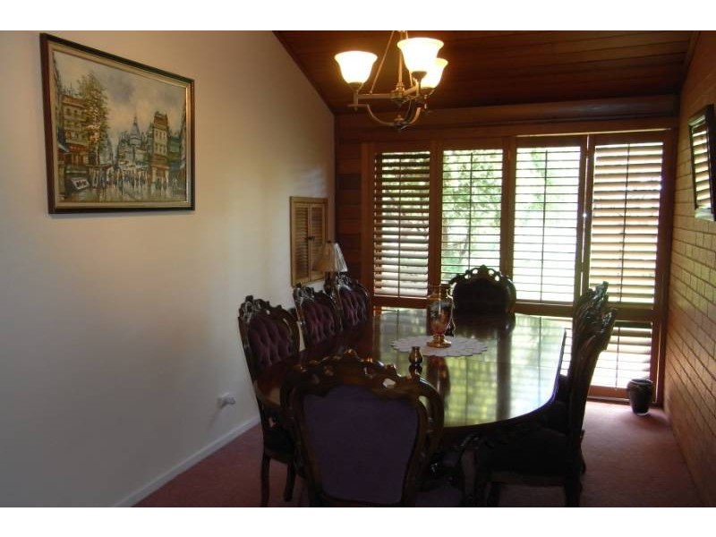 4 Wingeretta Close, Bathurst NSW 2795