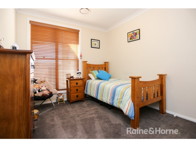7 Billabong Close, Kelso NSW 2795