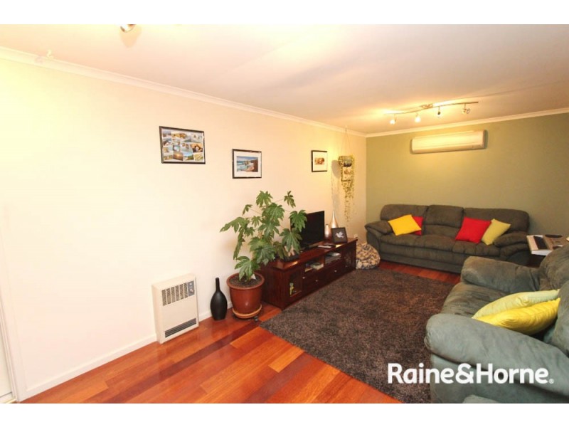 80 College Road, Bathurst NSW 2795