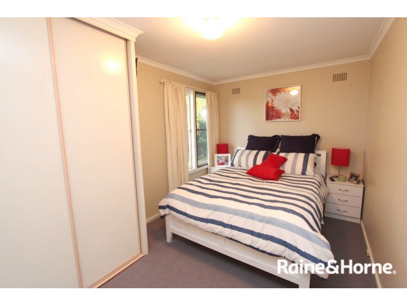 80 College Road, Bathurst NSW 2795