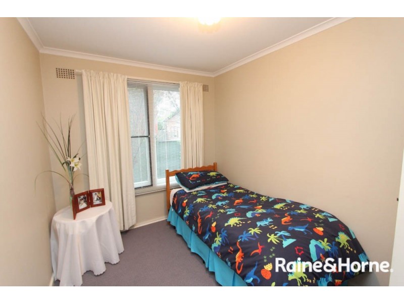 80 College Road, Bathurst NSW 2795