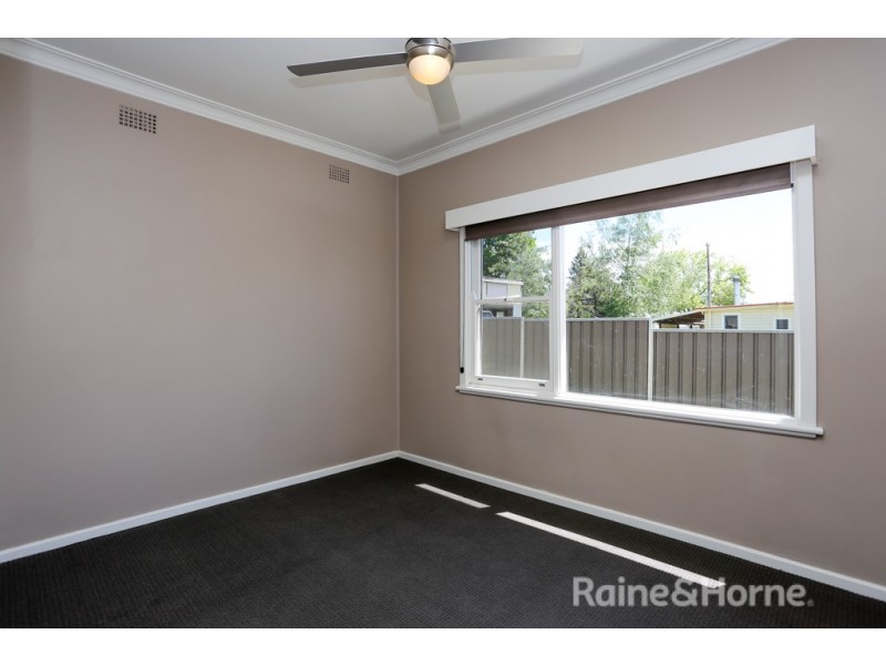 9 Lewins Street, South Bathurst NSW 2795