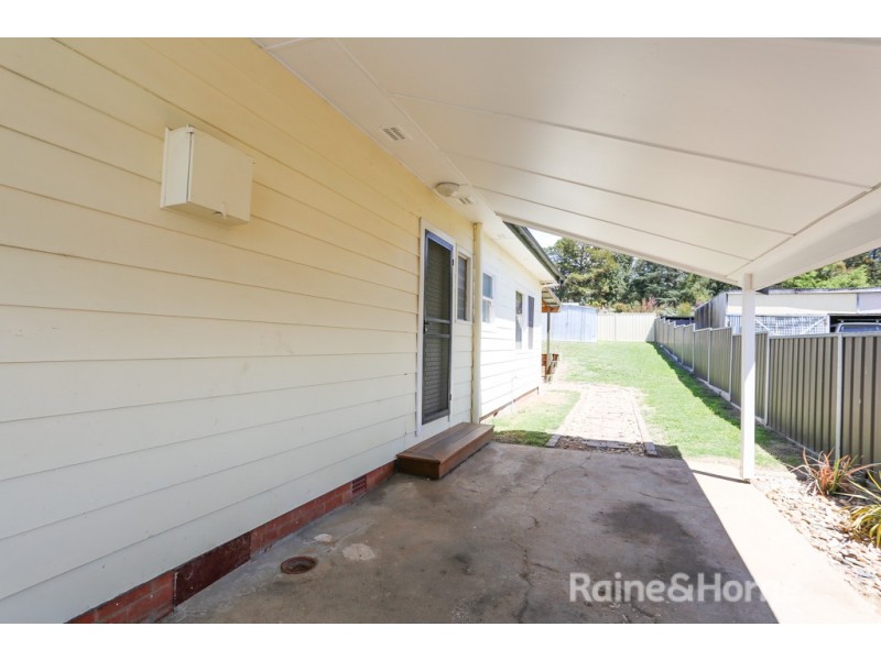 9 Lewins Street, South Bathurst NSW 2795