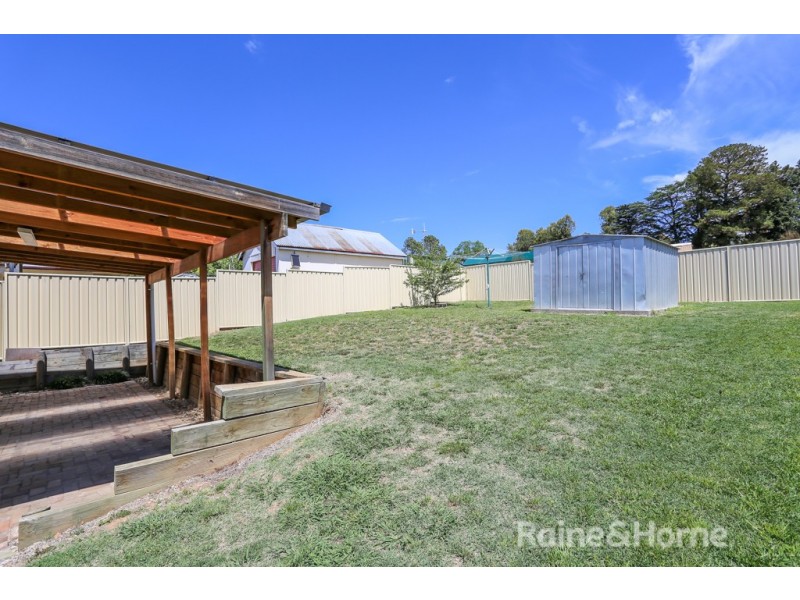 9 Lewins Street, South Bathurst NSW 2795
