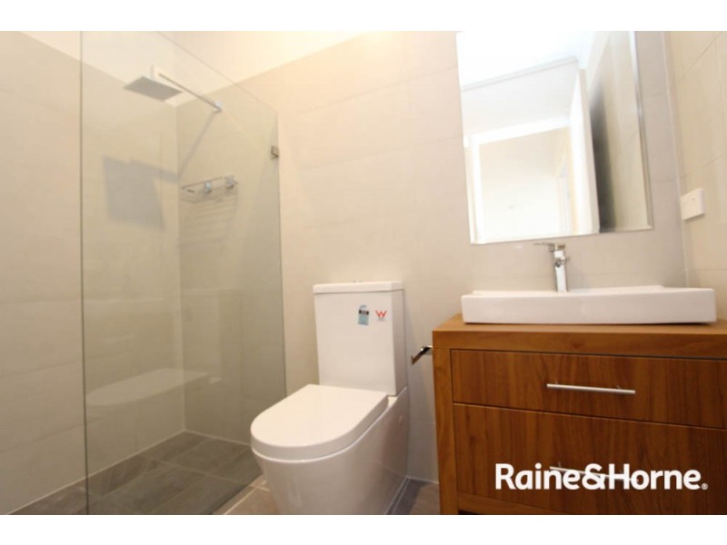 10/94 Havannah St, Bathurst NSW 2795