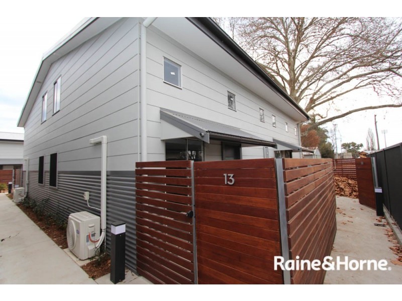 13/94 Havannah St, Bathurst NSW 2795