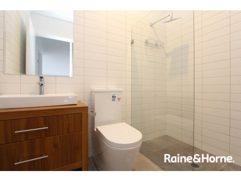 13/94 Havannah St, Bathurst NSW 2795