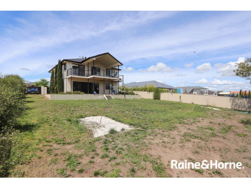 48 James Barnet Drive, Kelso NSW 2795
