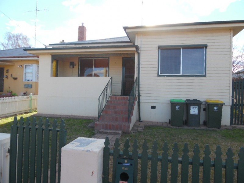 9 Torch Street, Bathurst NSW 2795